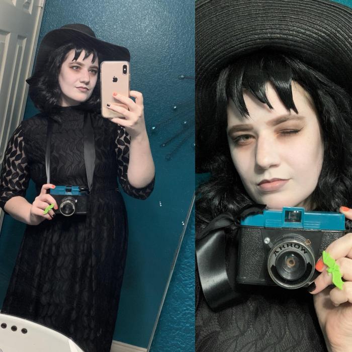 Diy lydia deetz costume